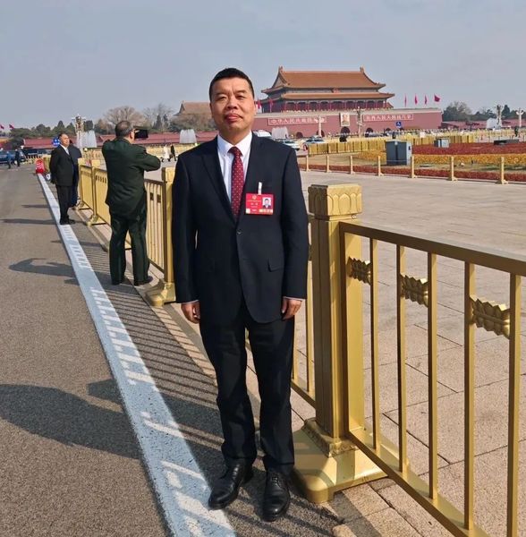 文章附图